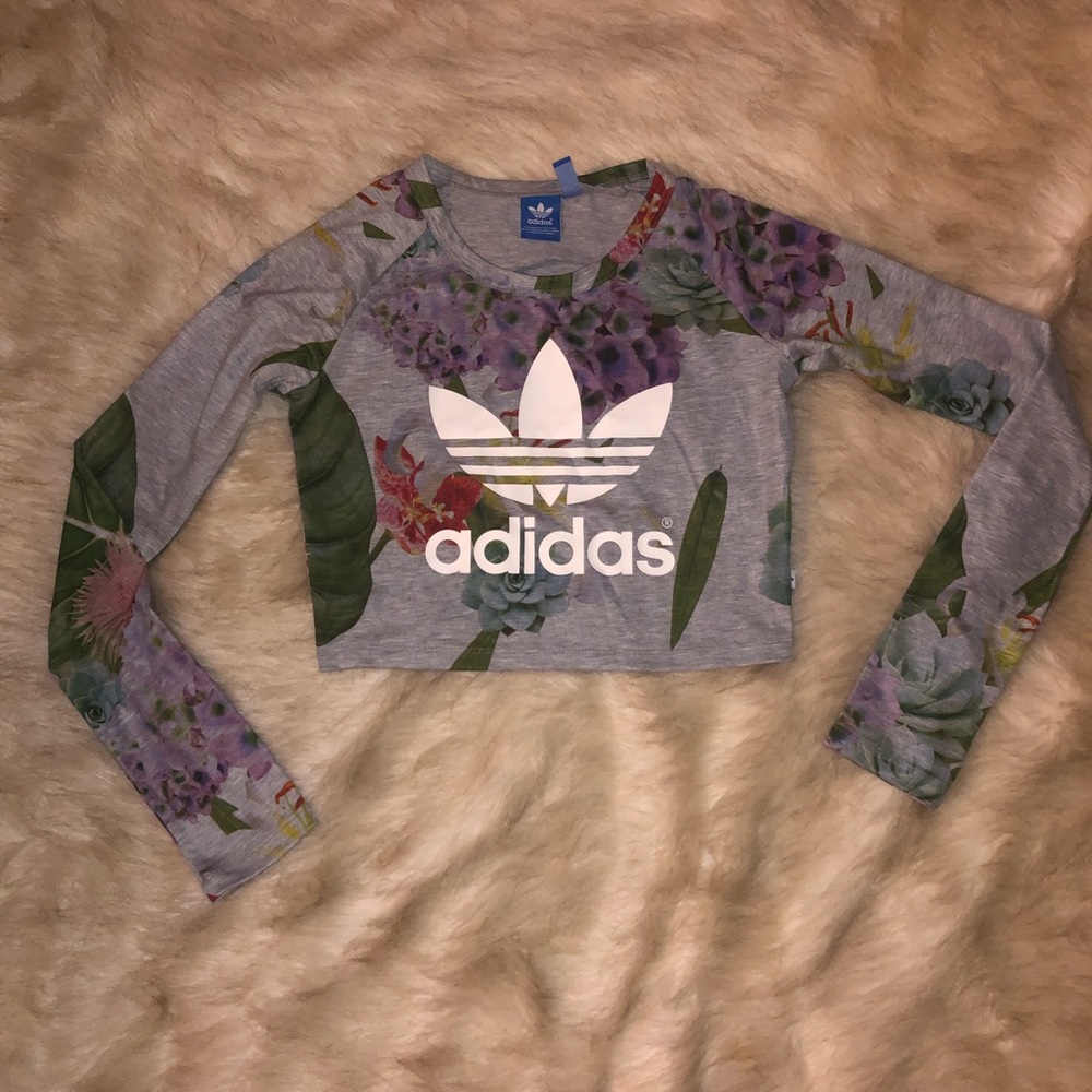 Cropped adidas long sleeve